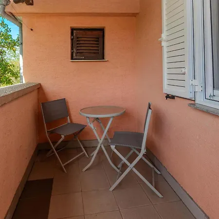 Διαμέρισμα Cozy In Zukve *